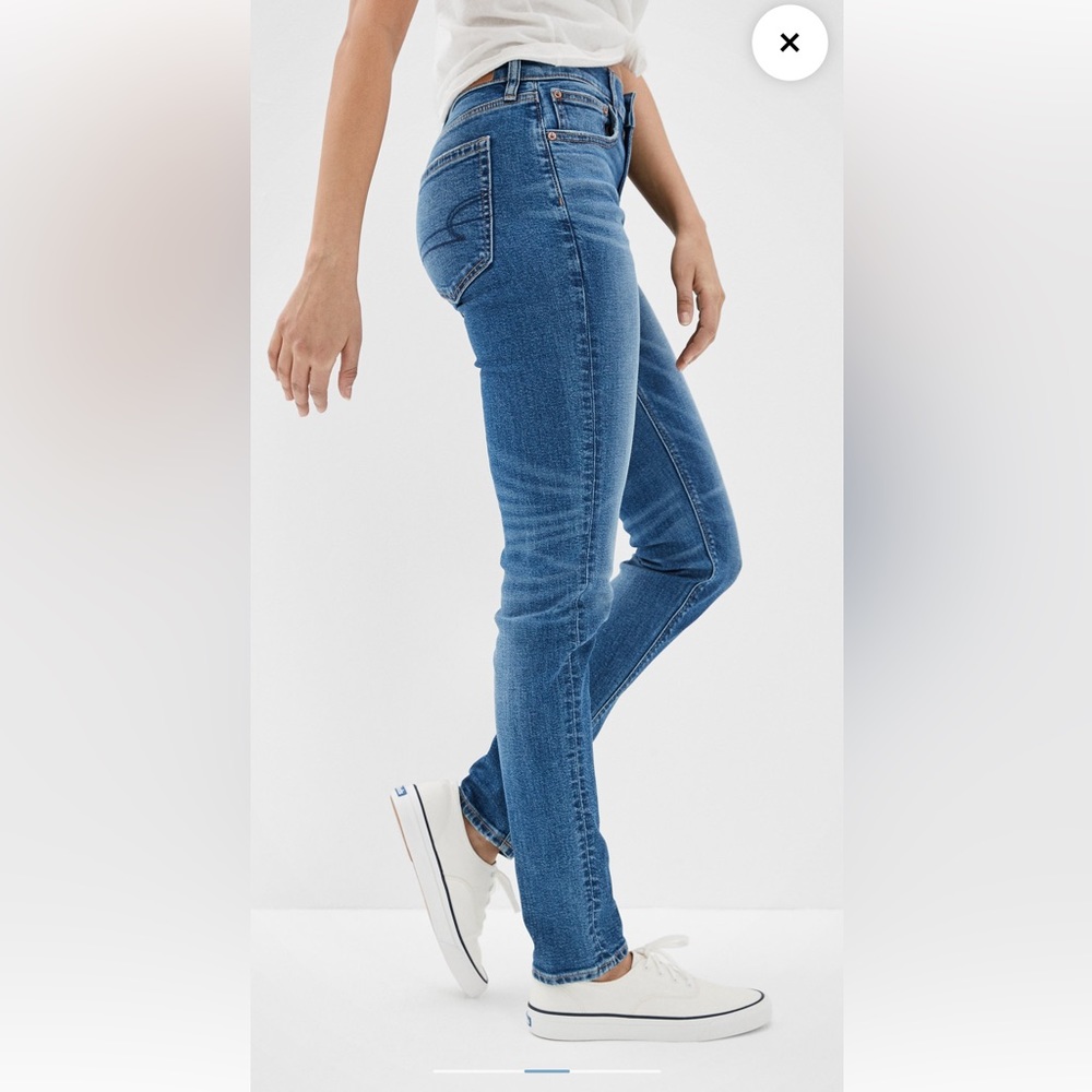 American Eagle 90’s Skinny Jean